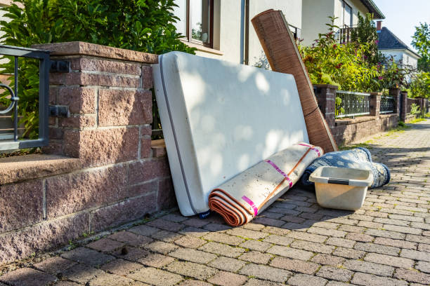 Best Household Junk Removal  in Toppenish, WA